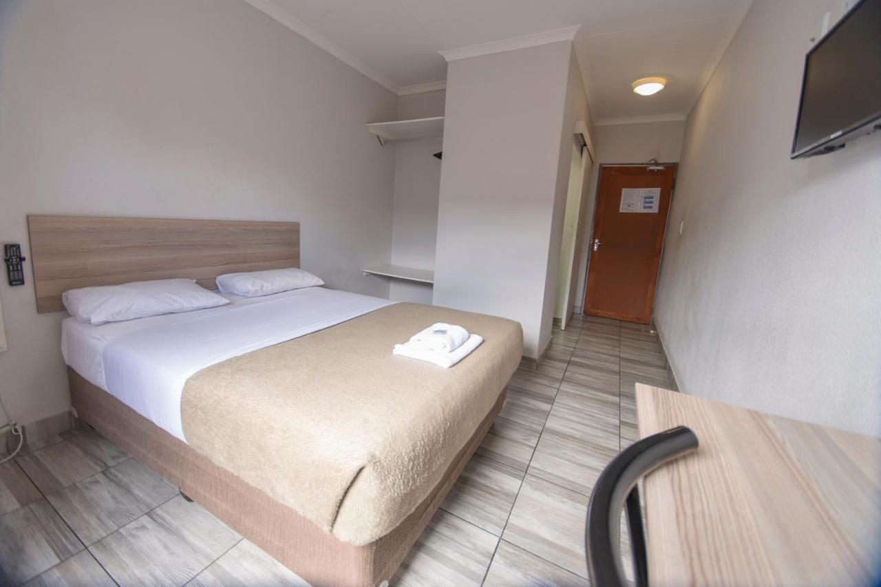 Ecomotel Marlboro 요하네스버그 외부 사진