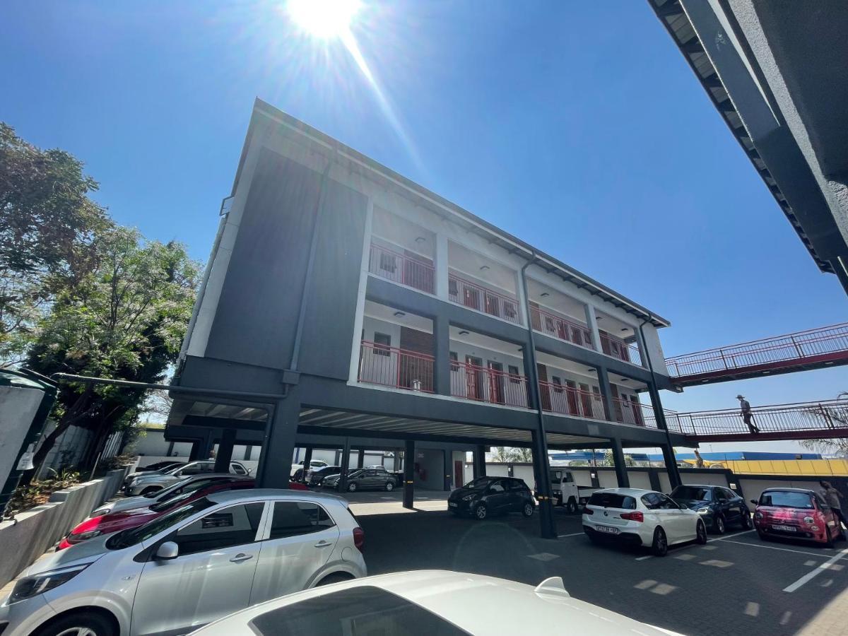 Ecomotel Marlboro 요하네스버그 외부 사진